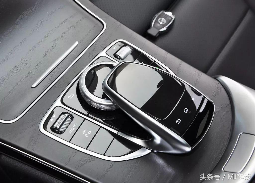 奔驰c200l对比领克03,奔驰c200l跟c300l有什么区别