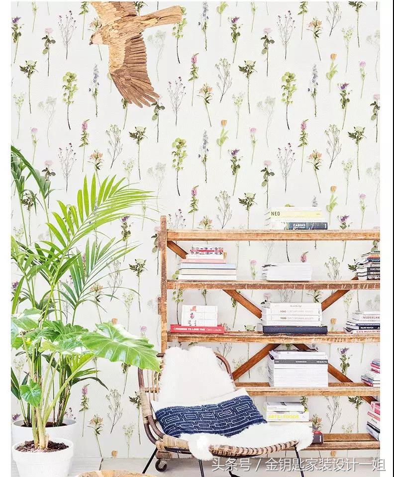 奢侈品牌logo壁纸高级大花,壁纸哪款好一点