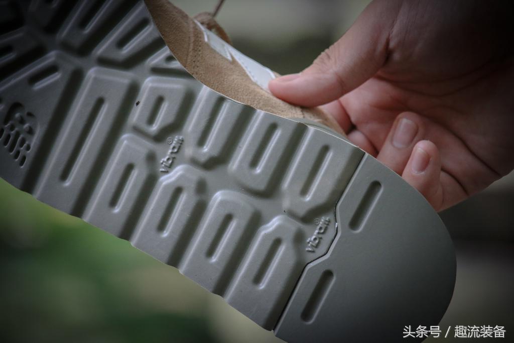 nb990v3带v3标和不带的区别,nb990和990v4有什么区别