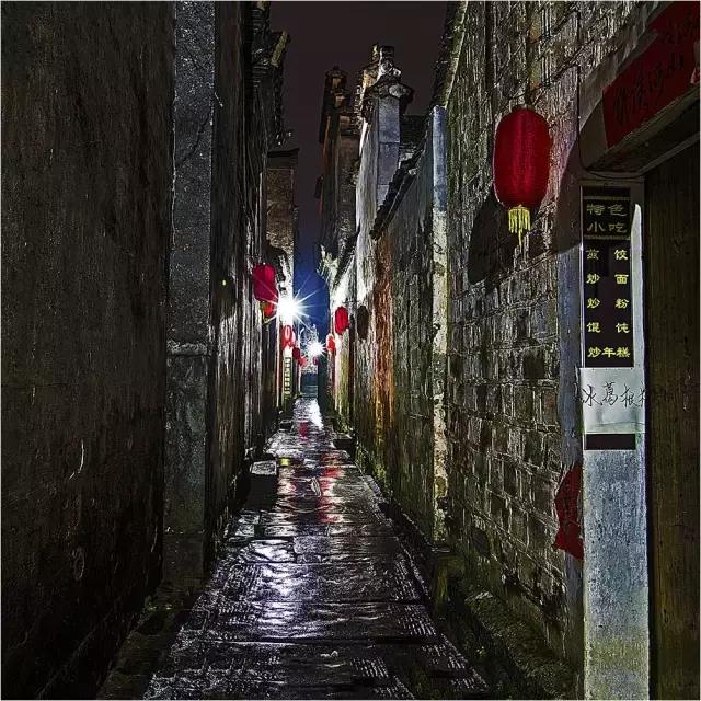 暴雨后的黄山美景如同仙境,下雨天的黄山美吗