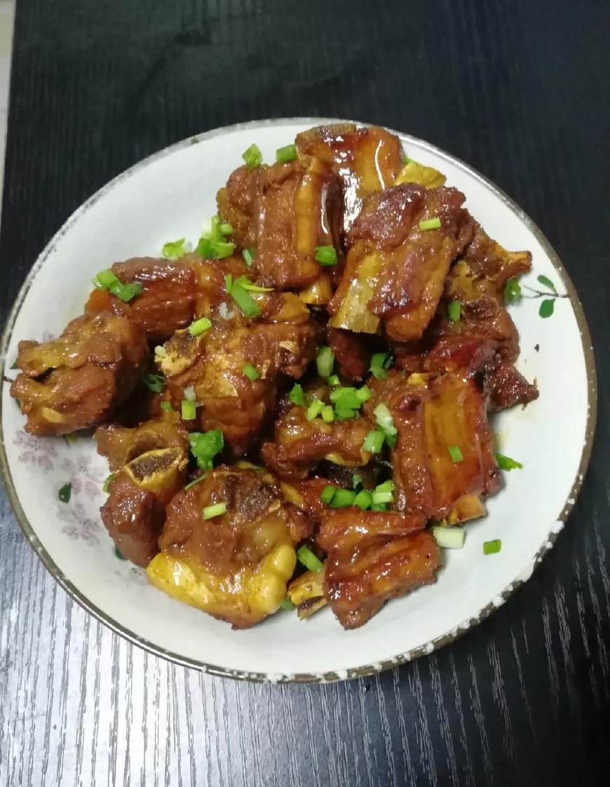 红烧排骨怎样做出来才好吃才爽口,红烧排骨最简单的做法软烂入味