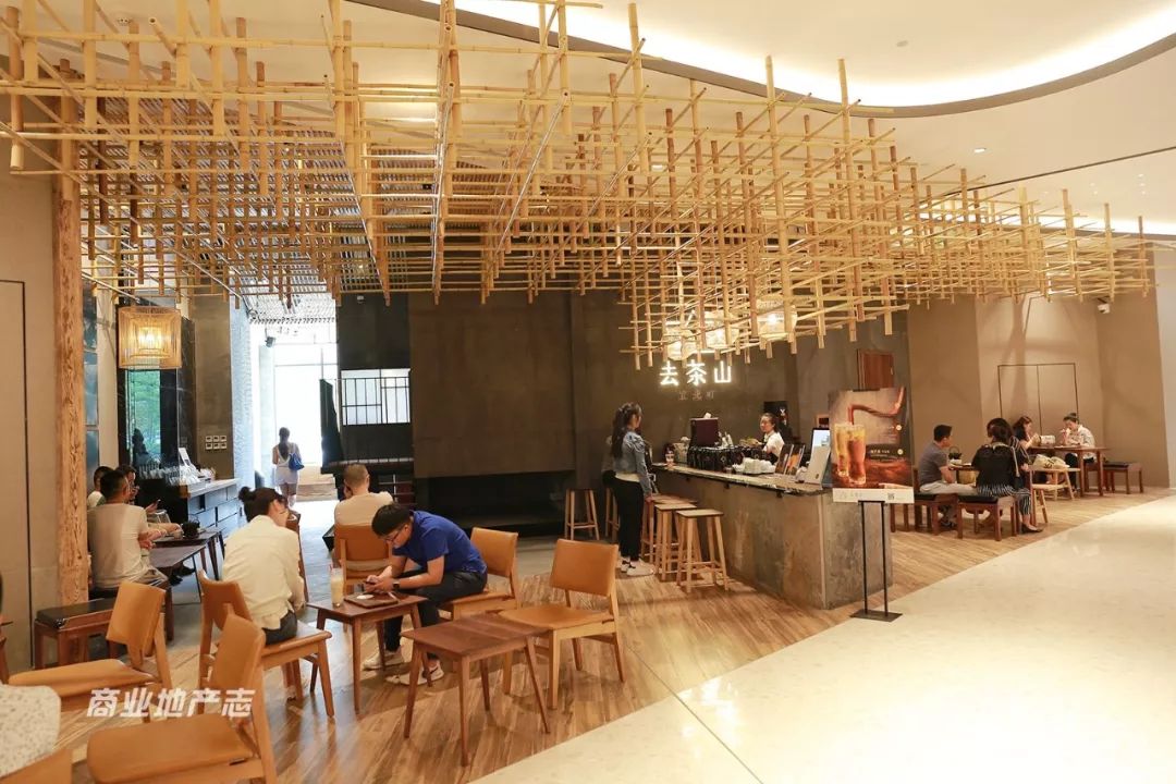 300张图片拼图,成都悠方可口可乐