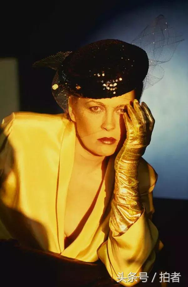 鏈ㄦ潙鎷撳搲鐨勪袱涓コ鍎垮ぇ鐖嗘枡,鏈ㄦ潙鎷撳搲2046鎷嶄簡浜斿勾