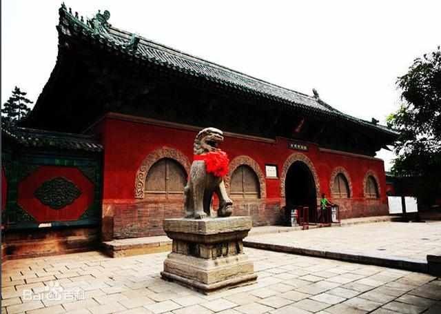 国内求顺利最灵的十大寺庙,国内寺庙求什么最灵