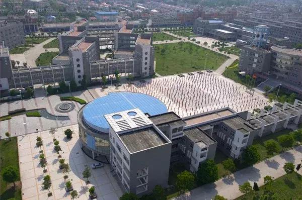 安徽阜阳五中学校好吗,阜阳五中是哪个镇