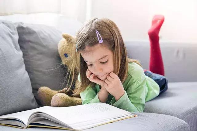 拍小孩首选镜头,拍儿童摄影姿势