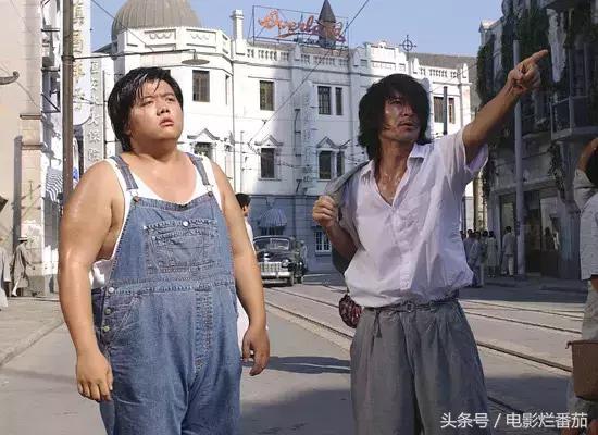 这个痴心光复门派的疯子，不就是照着周星驰的故事写的吗！