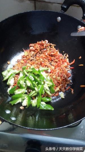 韭菜炒河虾教学视频,韭菜炒河虾干是什么菜系