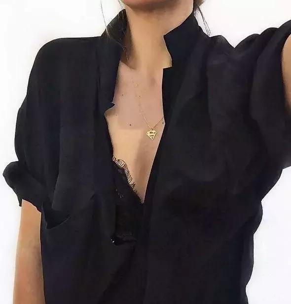 凉快夏季薄衣服,夏季衣服太透搭配什么内衣