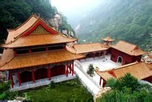 邢台黑山大峡谷攻略,黑山大峡谷到驼梁多远