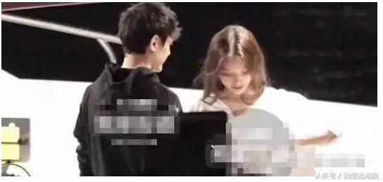 爷孙恋硬凹清纯人设！巴结baby，未成年18禁嫩模，打架被拘15天？