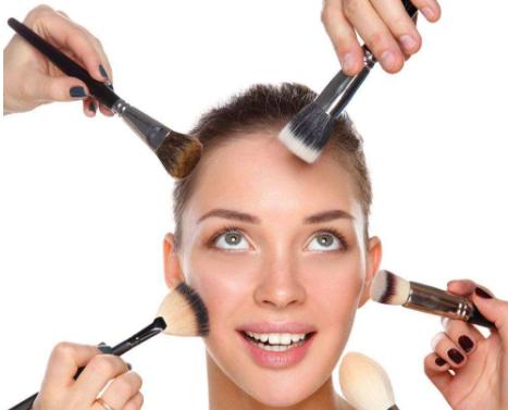 眼部脂肪粒去除医院看哪个科,眼部脂肪粒去除多久可以洗漱