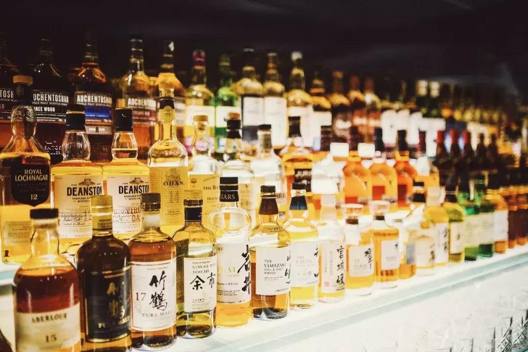 在呼和浩特有什么好的酒吧,呼市的一般都去哪个酒吧