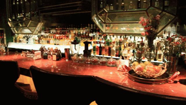 呼市适合自己去的酒吧,呼市哪有热闹一点的酒吧