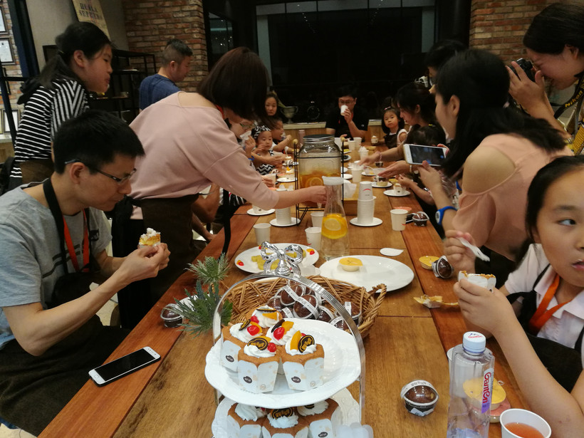 皇冠蛋糕工厂做什么,皇冠蛋糕工厂