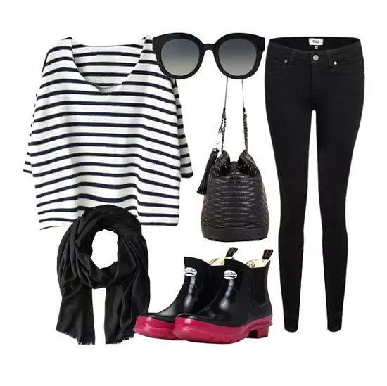 下雨天穿雨鞋防水又好看时尚,穿上雨鞋