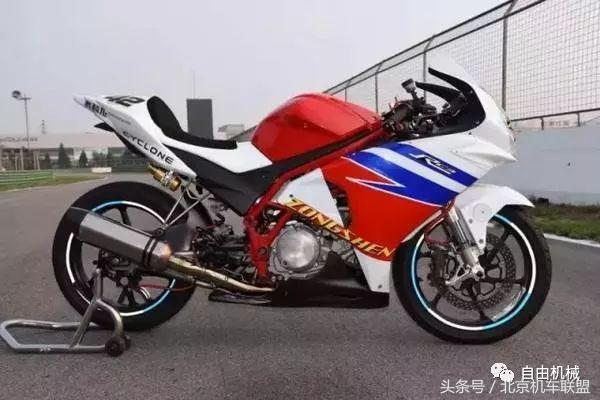 十大入门级小排量赛车,十万左右仿赛车型推荐