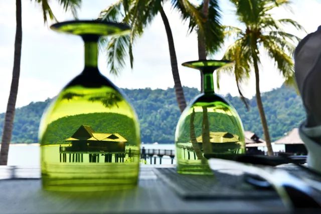 沉迷私岛酒店,这个夏天缺一次马来之旅