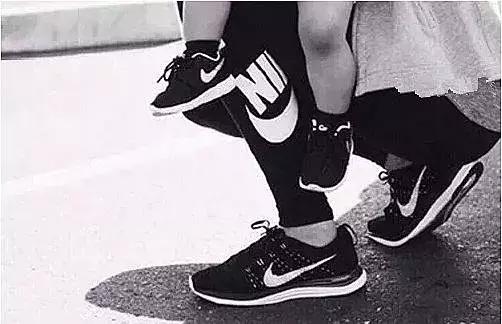 女童贝壳鞋亲子款,2018爆款亲子温暖家庭海豚鞋