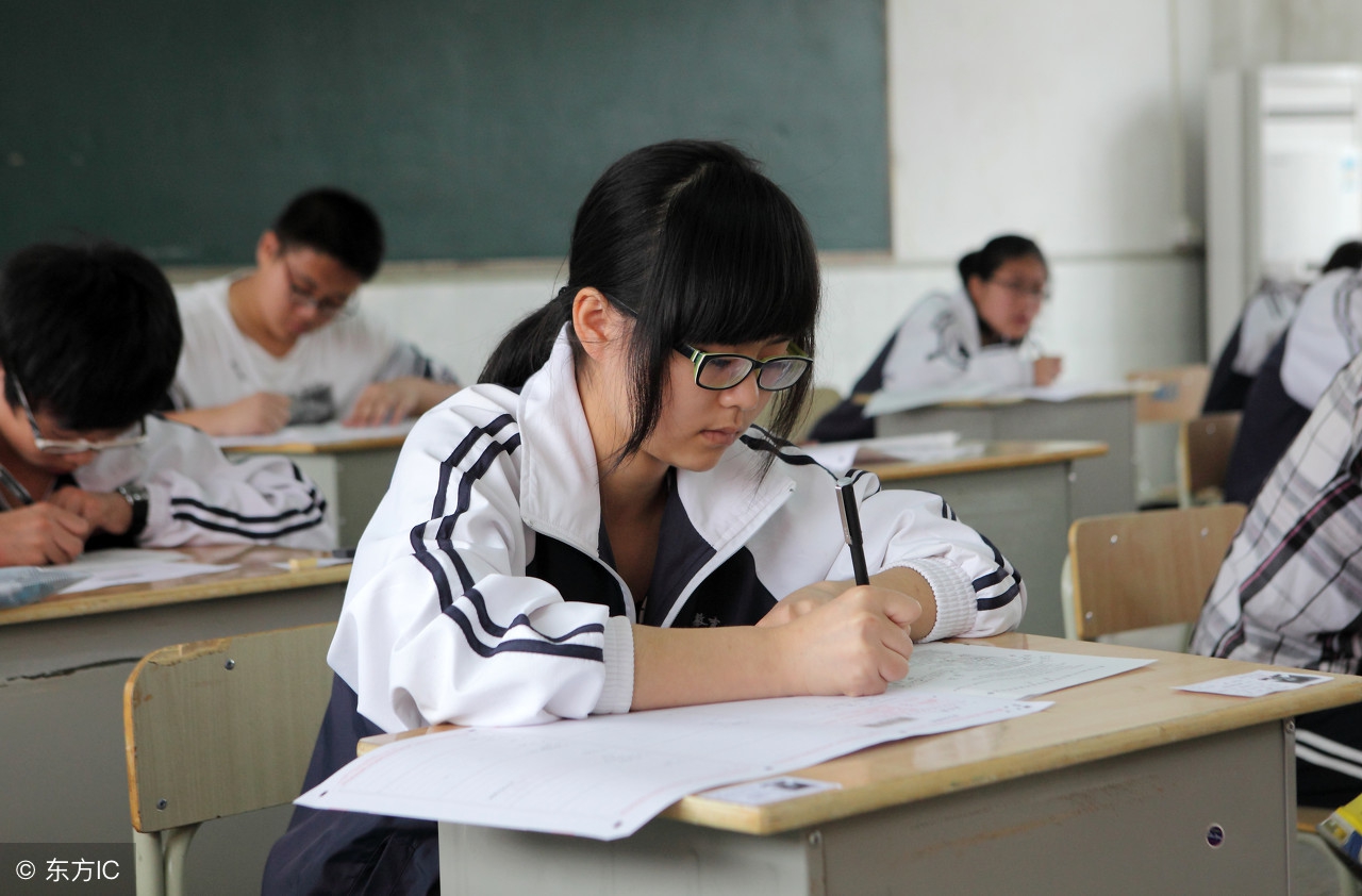 七年级下册语文书课外古诗词诵读,七年级下册语文古诗词文言文讲解