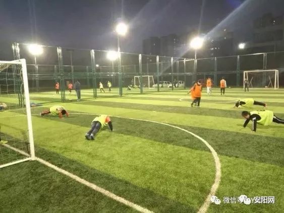安阳足球培训班招人,青少年足球训练营招生