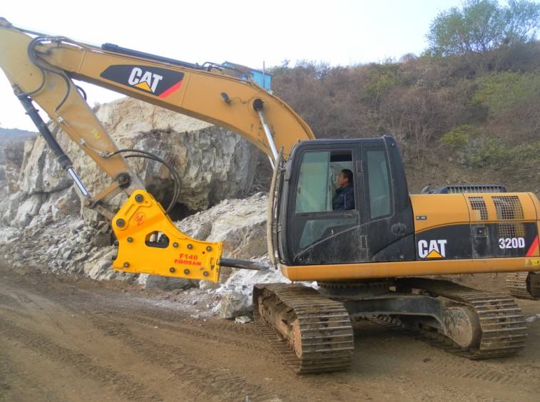 哪里的二手挖掘机性价比高,最新款日本二手挖掘机