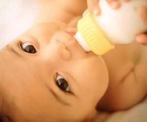 宝宝为啥会长龅牙,宝宝为啥会长咖啡斑