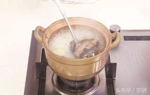 佛手瓜煲乌鸡汤,佛手瓜虫草乌鸡汤