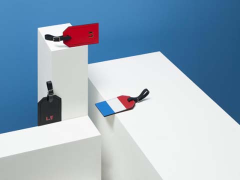 新款LV皮具融合创新设计诠释2018足球世界杯风采