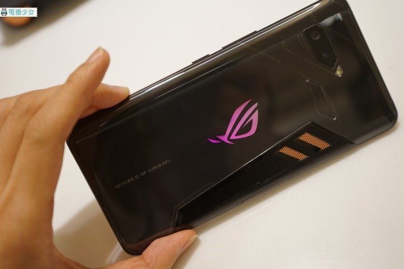 新款rog游戏手机官宣即将登场,rog发布会2022会发布手机吗