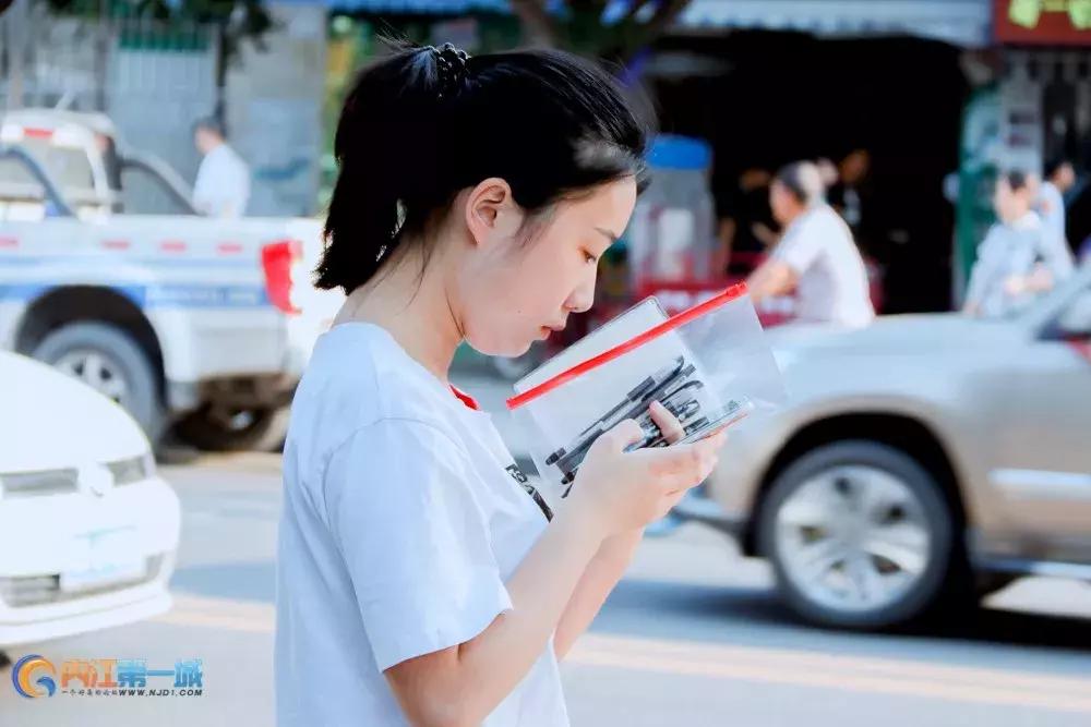 内江翔龙中学高考图片,内江翔龙中学高考现场