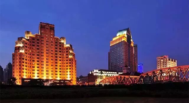 比尔盖茨住过最贵的酒店,上海静安希尔顿大酒店历史