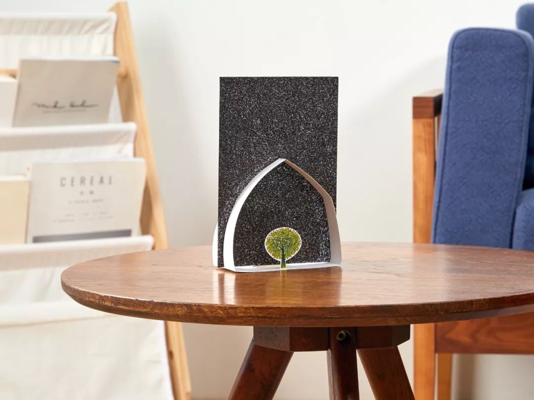 清华大学的除甲醛产品，它比活性炭强1000倍！