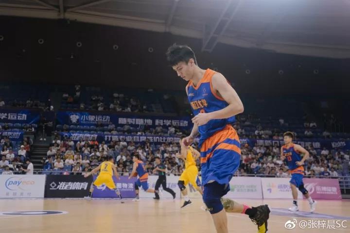 浙江大学帅哥校草照片,浙江大学帅哥校草合集