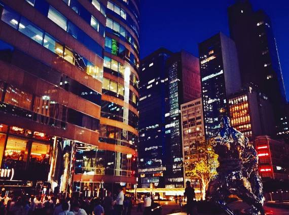 香港吃喝玩乐最全攻略,香港一天吃喝玩买详细攻略