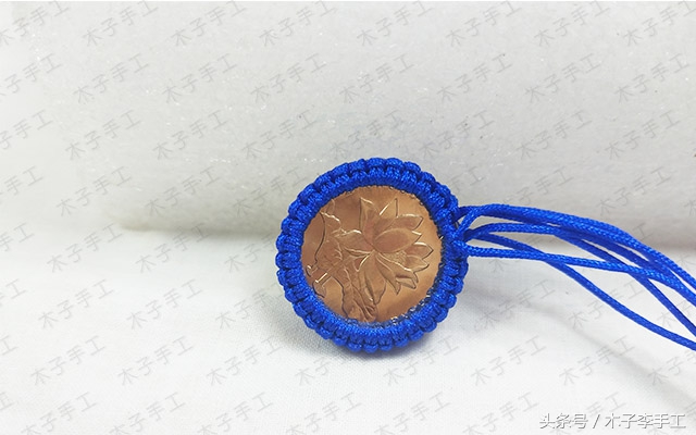 妹子用五毛钱硬币做了一款葫芦钥匙挂，朋友都抢着要