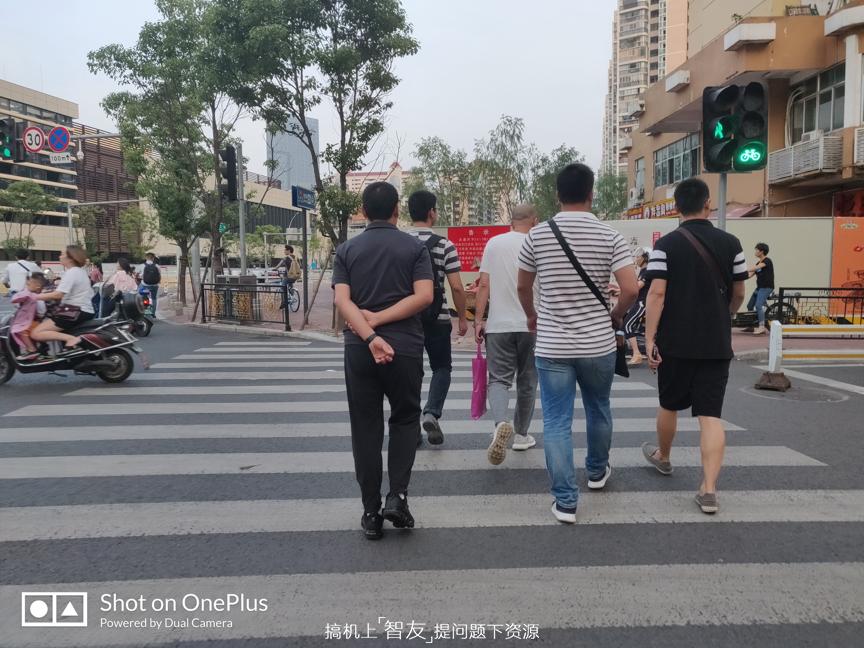 摄影续航-全速旗舰一加6测评：西装暴徒，脱下西装它隐藏着什么？