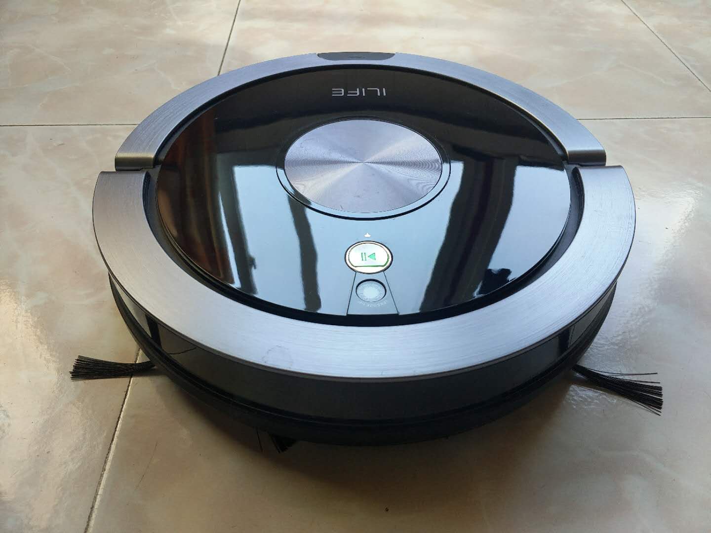 智能扫地机器人真的能打扫干净吗,扫地机器人是鸡肋吗