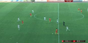 中国梅西给出最好榜样，张玉宁已接近荒废，却仍然拒绝回国踢球