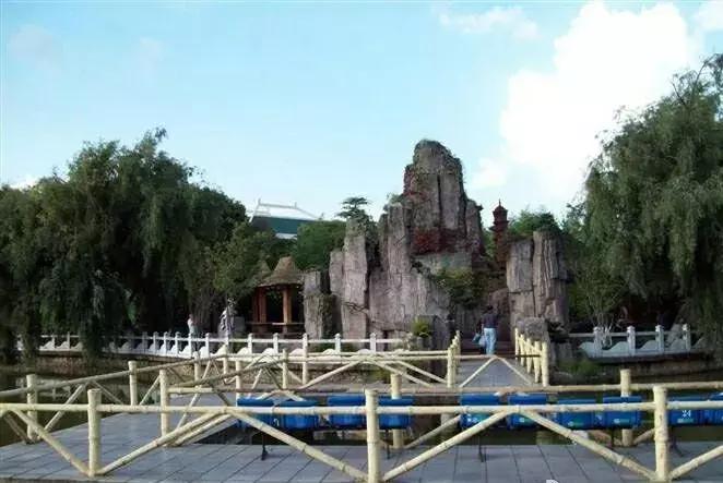 昆明国庆假期自驾游攻略,五一昆明最适合去的地方