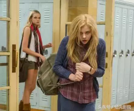 少女的第一次来潮，导致了整个学校血流成河！