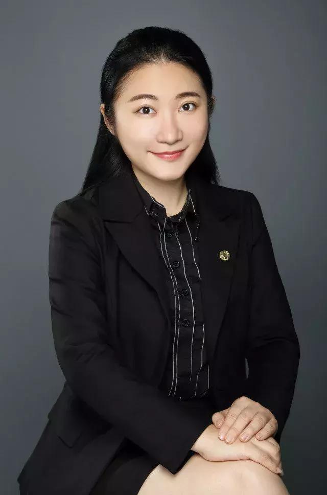 这十位既有颜值又能说的律政菁英，谁是你心目中最闪亮的星？