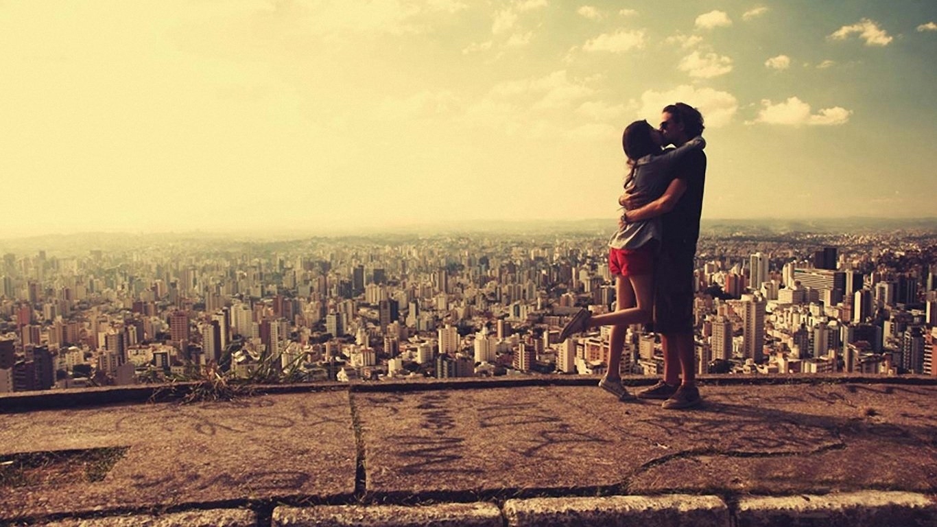 我只是晚上摸了女友一下，她就生气地要分手，我该怎么办啊！