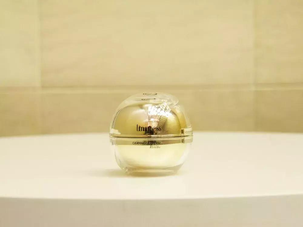 真贵妇界公认最值得买的一款面霜,日本贵妇面霜哪个牌子好用