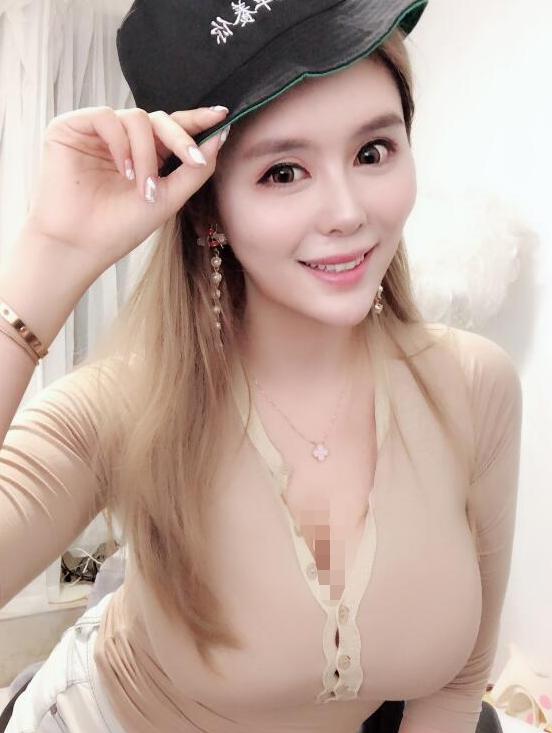 从性感女神到乡下小妹，张琪格开启户外直播变形记，网友：不容易