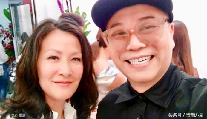 黎姿与关咏荷对比照,关咏荷和黎姿怎么长得一模一样