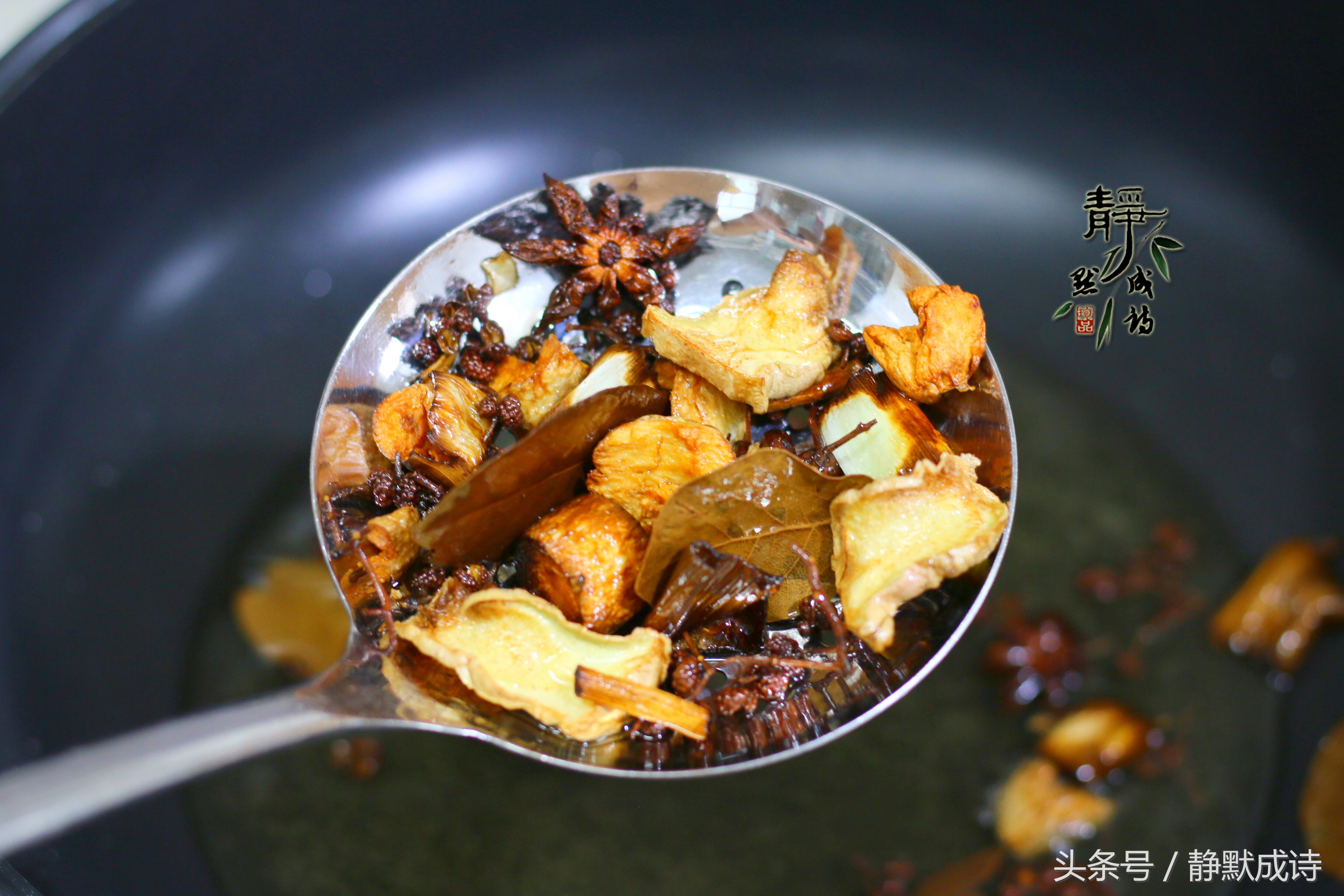 教你制作红油,如何做红油颜色红亮