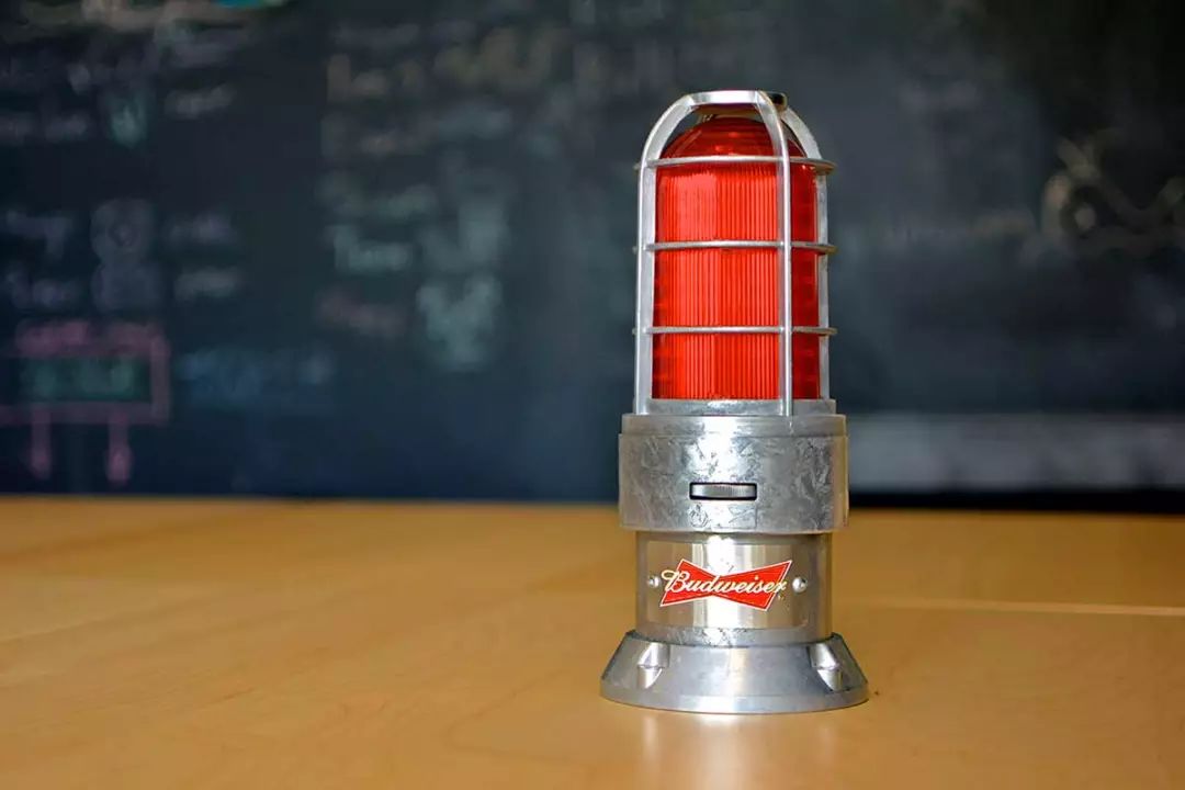 世界杯百威瓶装,百威第一次赞助世界杯