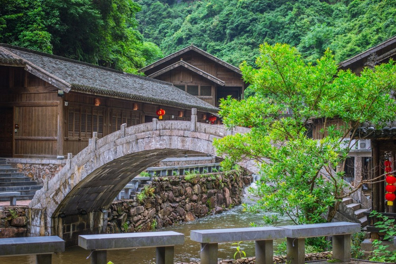 深山峡谷中的江西大觉山,江西大觉山风景优美