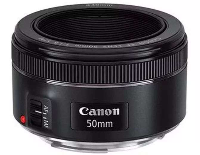 50mm定焦镜头人像效果,50mm人像镜头使用技巧